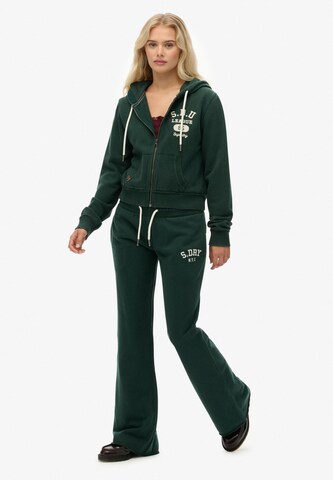 Superdry & Co Flared Broek in Groen