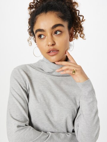 s.Oliver Sweater in Grey