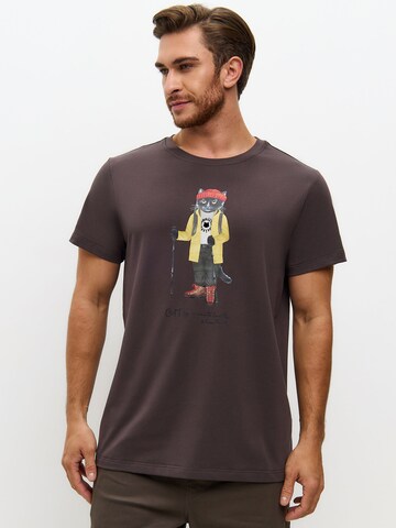CAT by Maniita Lacitta Shirt in Bruin