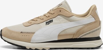 Baskets basses 'Road Rider' PUMA en beige : devant