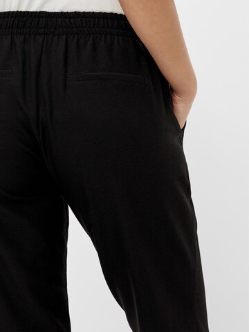 MAMALICIOUS Štandardný strih Plisované nohavice 'LIDA' - Čierna