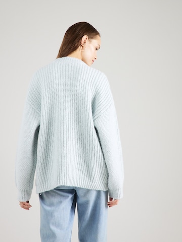 TOPSHOP Sweater in Blue