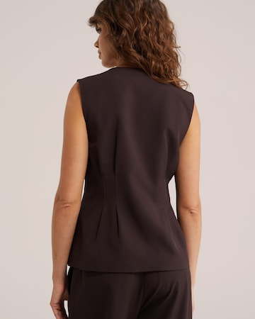 WE Fashion - Chaleco para traje en marrón