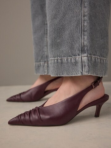 Next Slingback pumps 'Forever Comfort' in Red