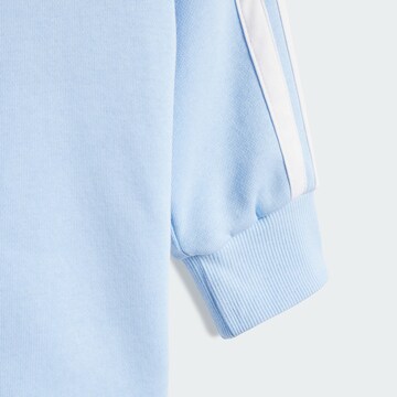 Completo per l'allenamento 'Essentials' di ADIDAS SPORTSWEAR in blu
