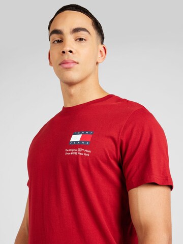 Tommy Jeans T-Shirt 'ESSENTIAL' in Rot