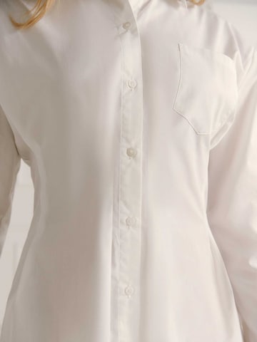 Guido Maria Kretschmer Curvy Shirt dress 'Nina' in White