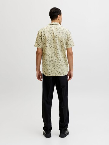 JACK & JONES - Ajuste regular Camisa en amarillo