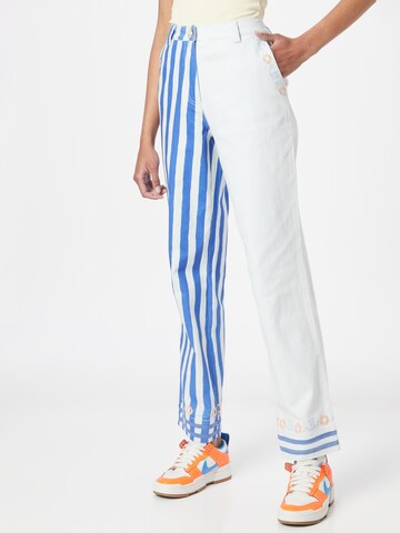 Helmstedt Regular Pants in White: front