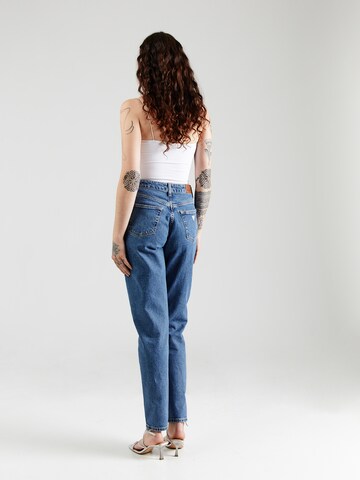 GUESS JEANS Tapered Farkut 'G06' värissä sininen