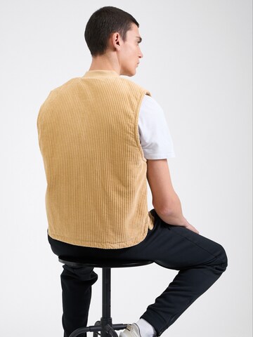 Karl Kani - Chaleco en beige