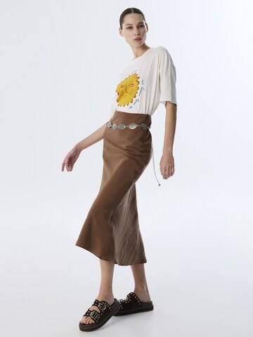 Twist Skirt in Brown