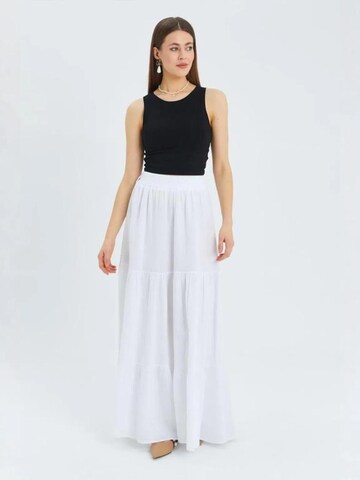 MixRay Skirt in White