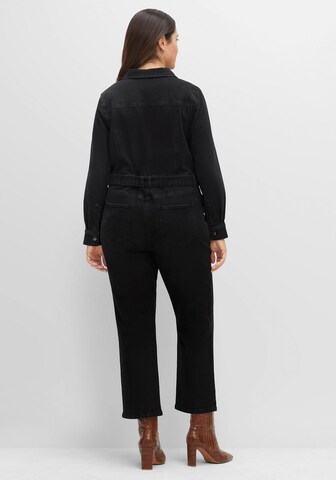 SHEEGO - Jumpsuit en negro