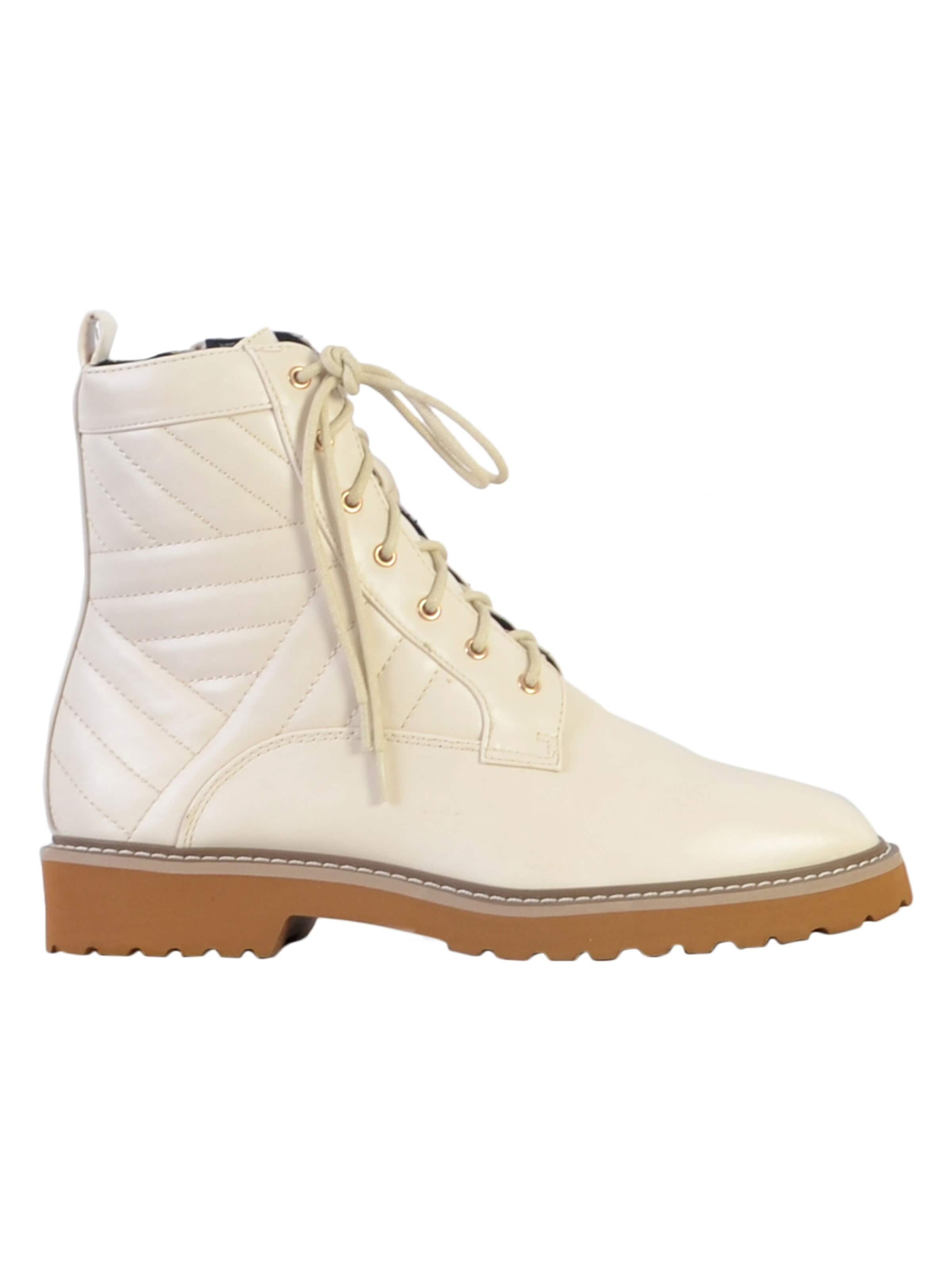 Ankle boots di The Divine Factory in beige