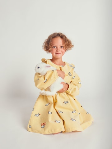 Maru + Bo Kjole 'PATTERNED CORDUROY DRESS WITH A COLLAR' i gul