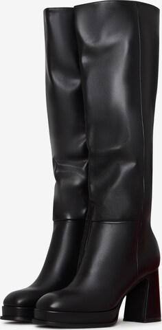 CESARE GASPARI Boots in Black