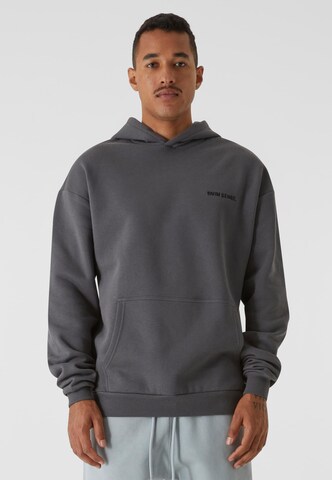 9N1M SENSE Sweatshirt 'Water Chrome' in Grijs: voorkant