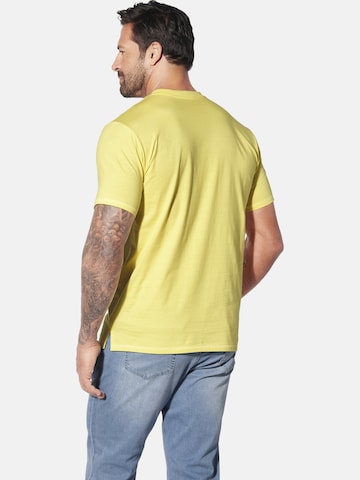 T-Shirt 'Heyfar' Jan Vanderstorm en jaune