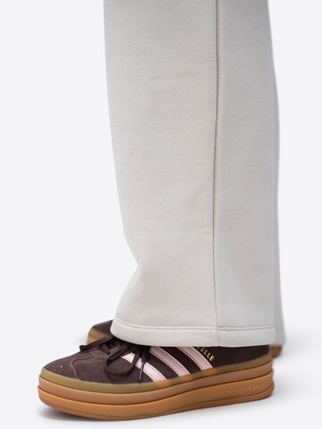 TATES Wide leg Workout Pants in Beige
