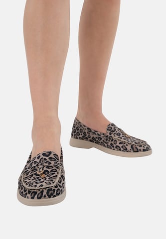 Chaussure basse Salinyang en marron