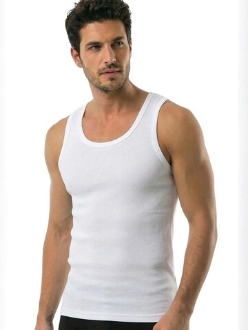T-Shirt 'Tanktops & Camis' ÖTS en blanc