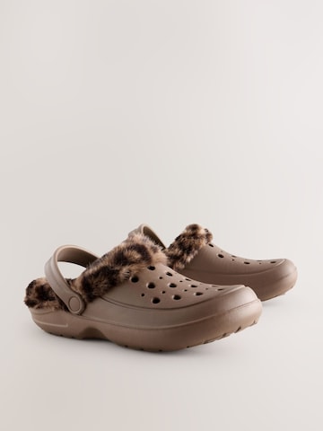 Clogs di Next in beige