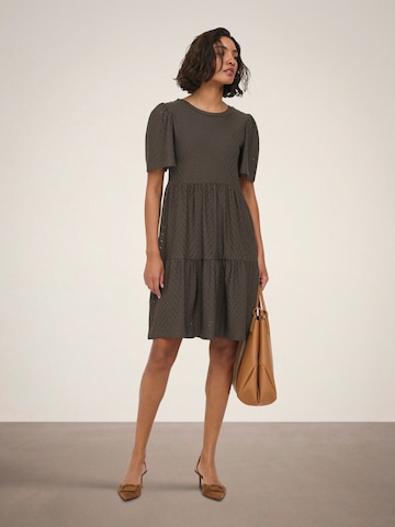 JDY Kjole 'JDYCarla' i brun: forside