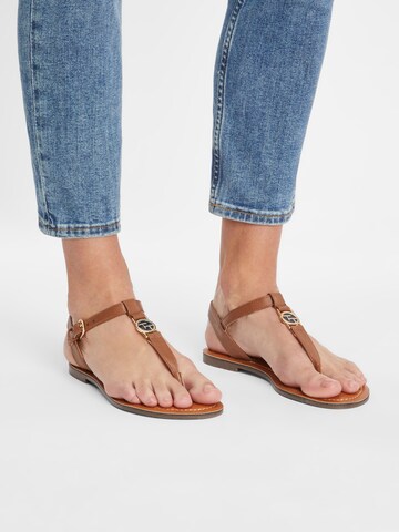 TOM TAILOR Flip-Flops i brun: forside