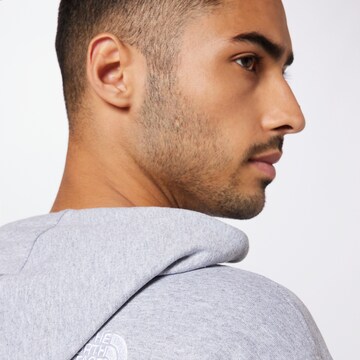 THE NORTH FACE - Sweatshirt 'Essential' em cinzento