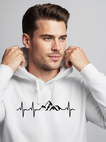 Neverless Sweatshirt 'Berg Herzschlag' in White