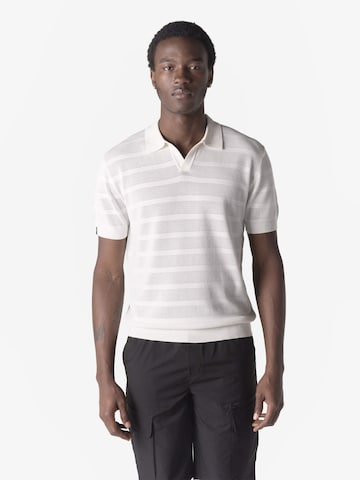 KOROSHI Футболка в Белый: спереди