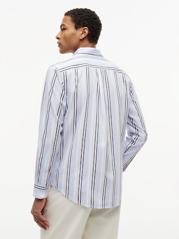 TOMMY HILFIGER Regular Fit Paita värissä vaaleanpunainen