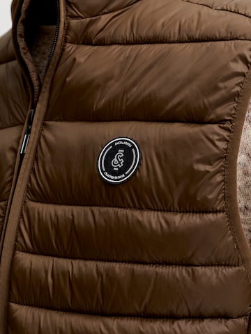 JACK & JONES Mellény 'JJEKINGSLEY' - barna