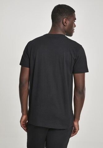 Urban Classics Regular Fit T-Shirt 'Arrow' in Schwarz