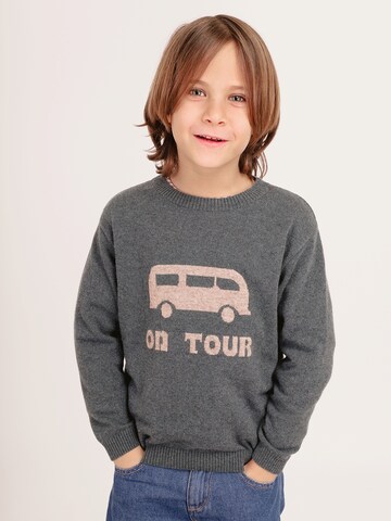 KNOT Sweater 'On Tour' in Green: front