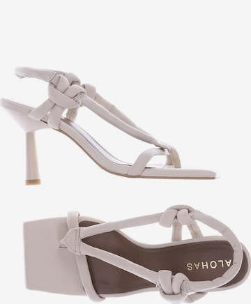 Alohas Sandals & High-Heeled Sandals in 37 in Beige: front