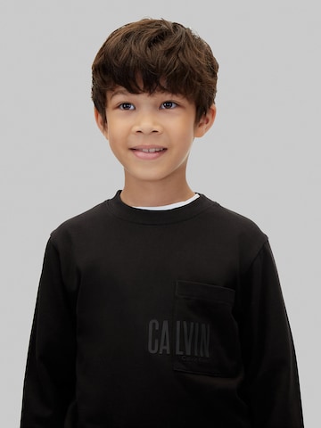 Pull-over Calvin Klein Jeans en noir