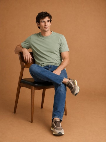 KING Essentials Shirt 'The Steve' in Green