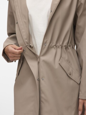 VERO MODA Performance Jacket 'VMMalou' in Grey