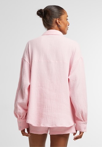 Urban Classics Bluse in Pink
