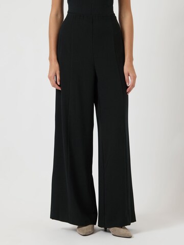 YAS - Pierna ancha Pantalón 'YASMali' en negro: frente