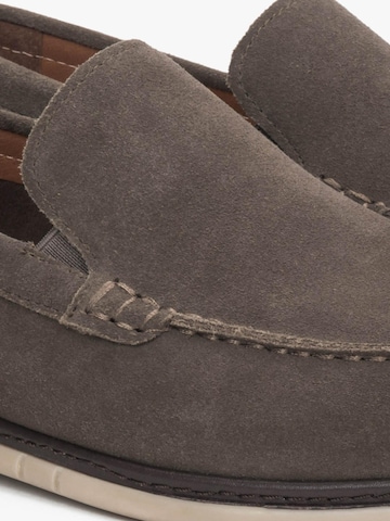 Mocassin '20-83' Estro en marron