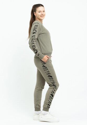 Tom Barron Sports suit in Green