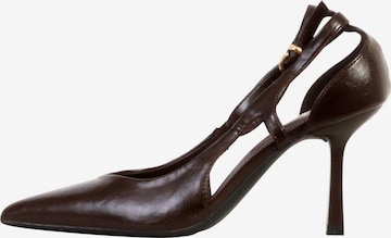 Décolleté 'Pumps mit Absatz „Inia“' di Super Mode in rosso: frontale