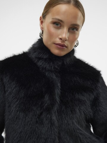 VERO MODA Winterjas 'MONROE' in Zwart