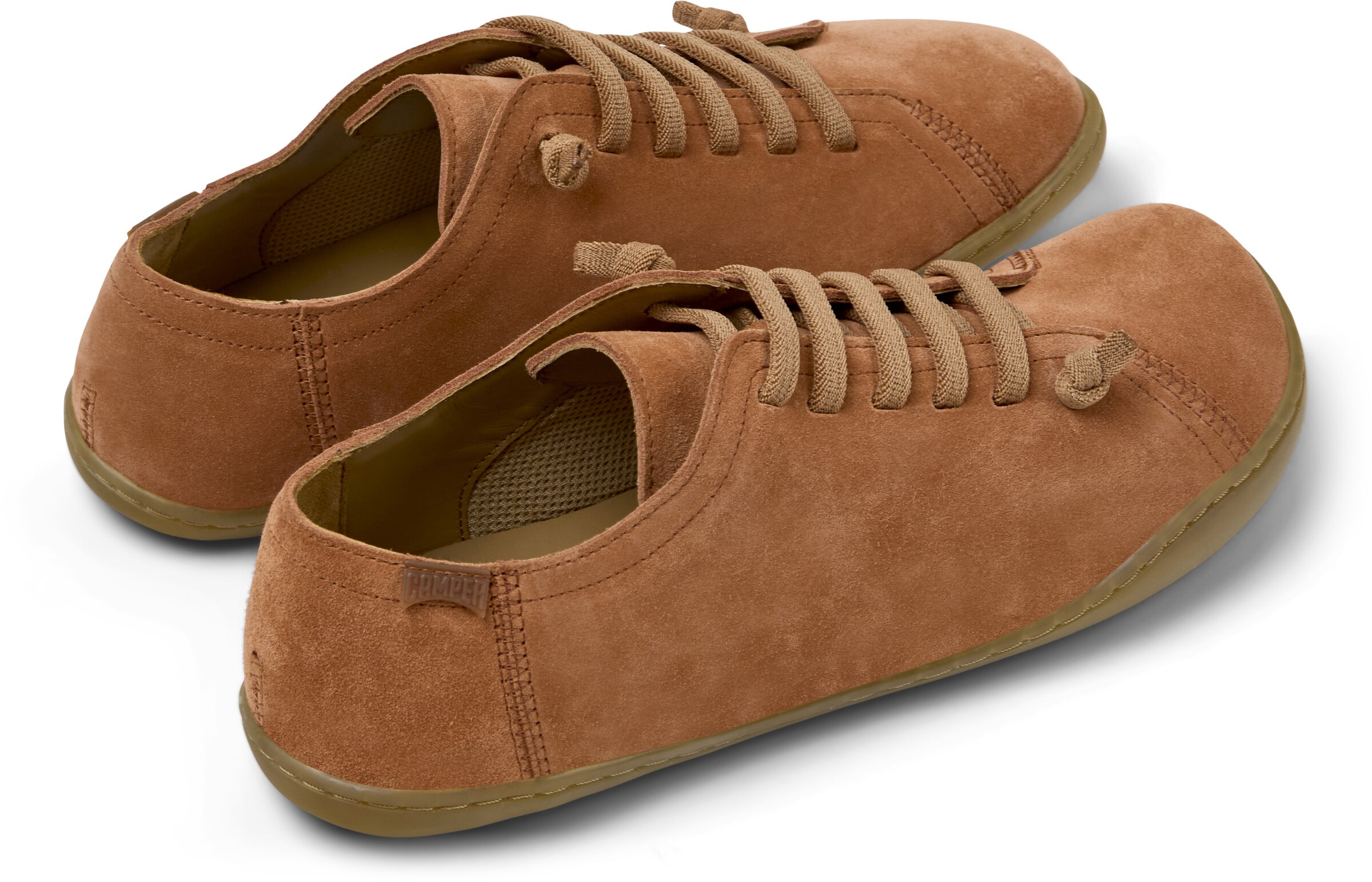 Baskets basses 'Peu Cami' CAMPER en marron