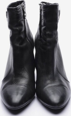 BOSS Black Dress Boots in 40 in Black