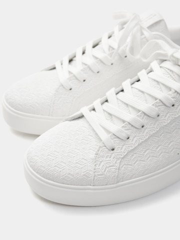 Pull&Bear Platform trainers in White