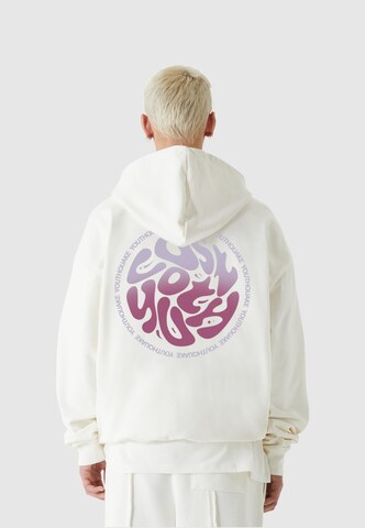 Lost Youth Sweatshirt in White: front